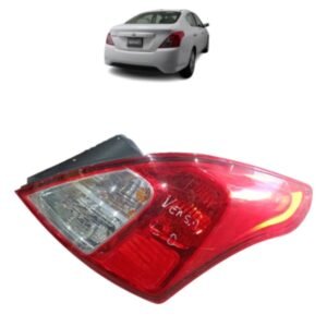 Lanterna Direita Nissan Versa 2019 Com Detalhe Direito/passageiro