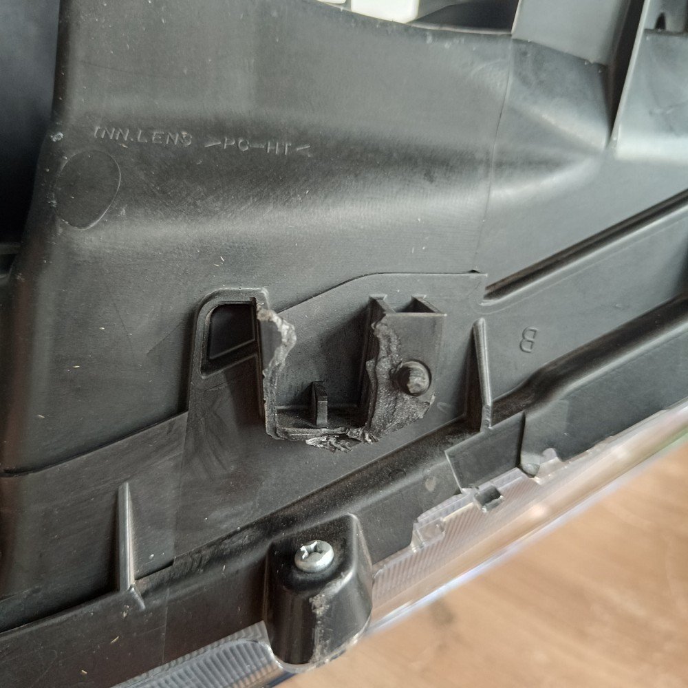 Farol Direito Civic 2014 Com Detalhe Direito/passageiro - Imagem 6