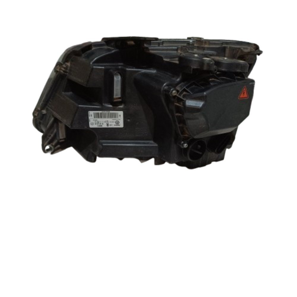 Farol Direito Amarok 2020 - Imagem 4