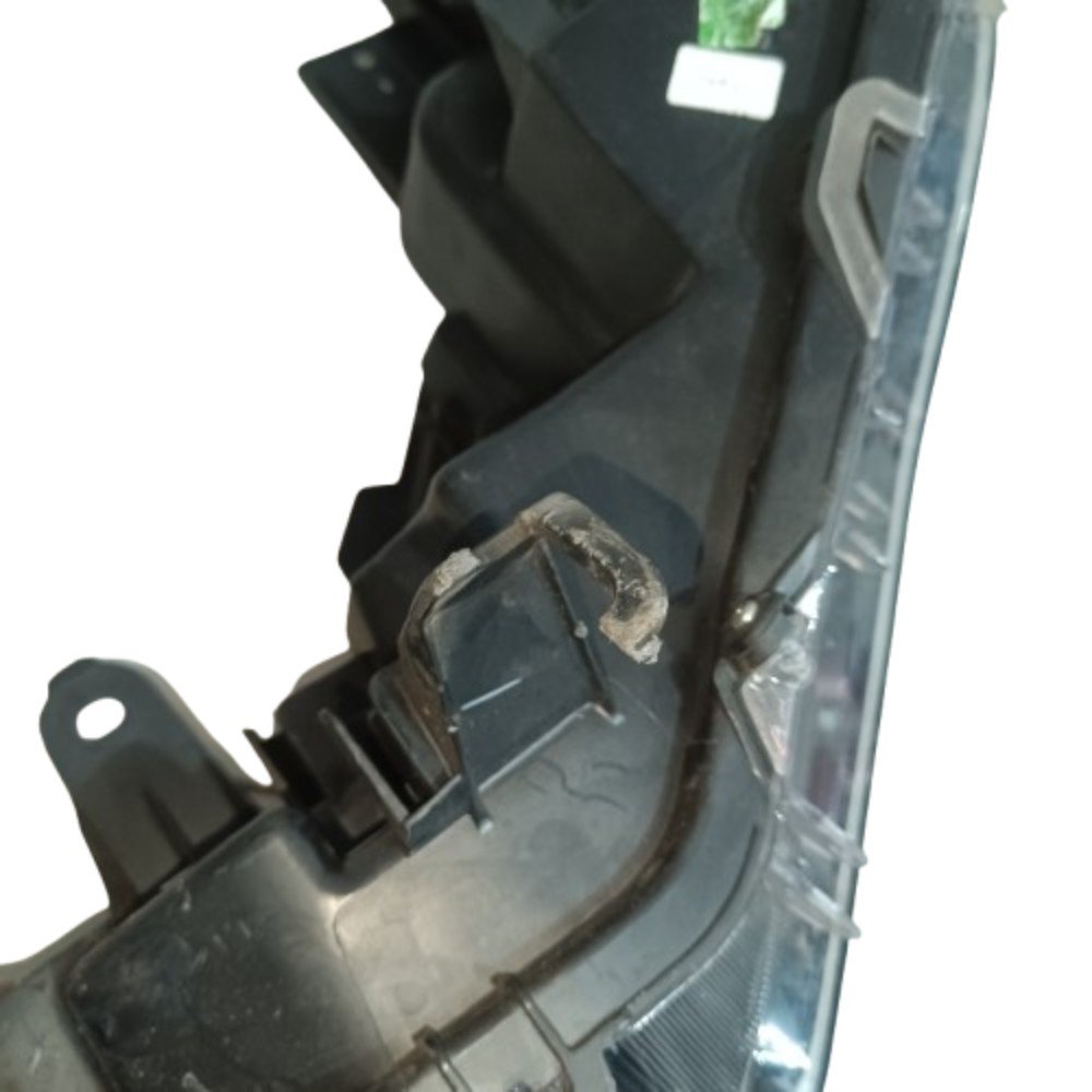 Farol Direito Corolla Cross 2023 Com Detalhe - Imagem 6