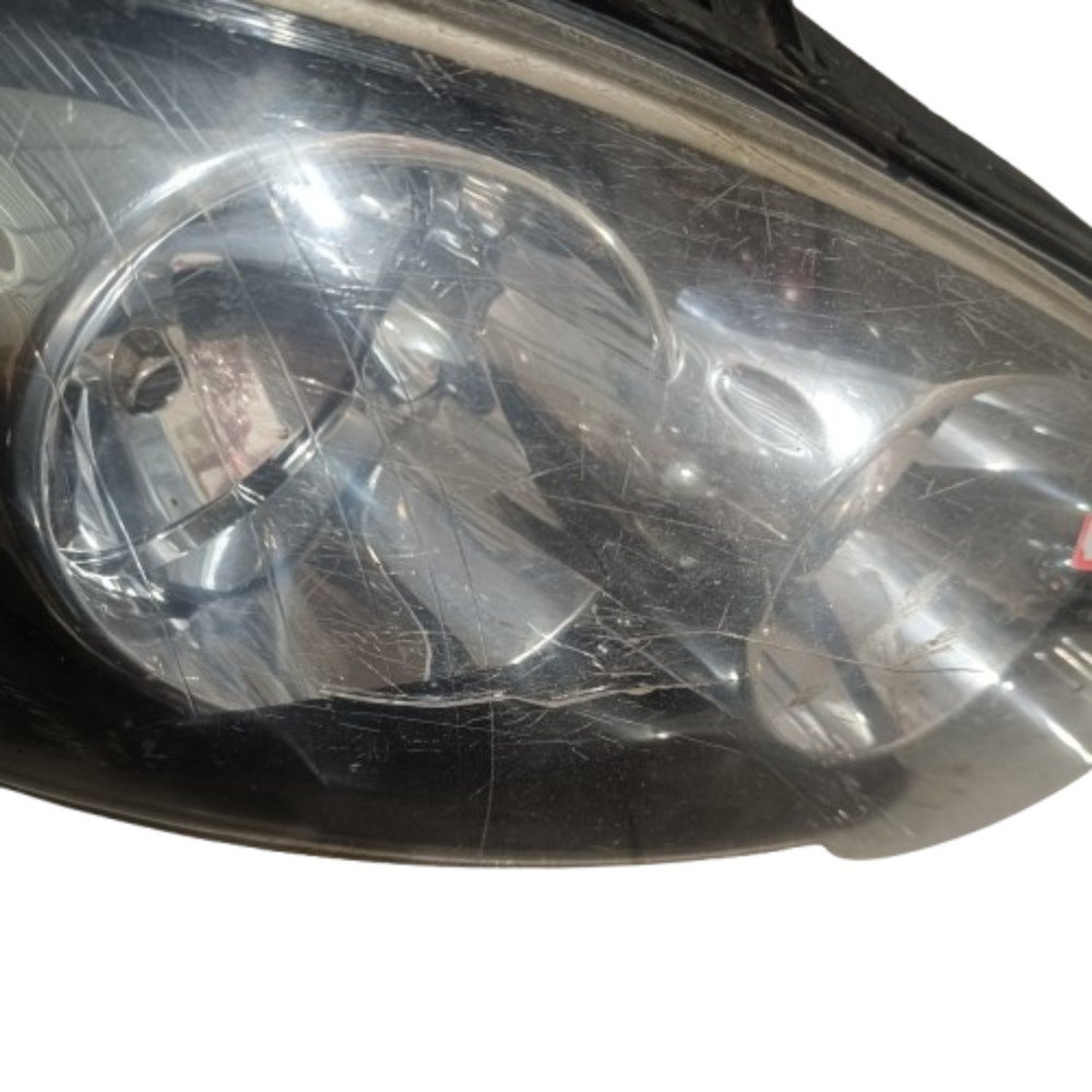 Farol Direito Strada 2009 Com Detalhe - Imagem 6